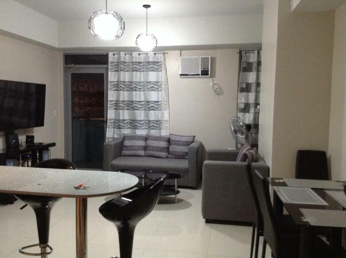 Cubao Manhattanheights Unit 11A Tower B, 2Br Manila Luaran gambar