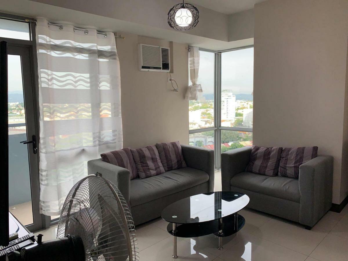 Cubao Manhattanheights Unit 11A Tower B, 2Br Manila Luaran gambar